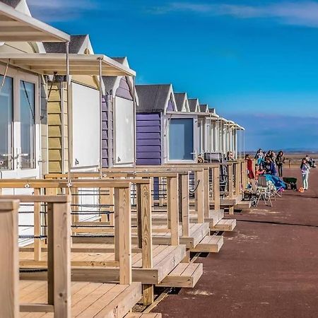 Hidden Gem W/ Parking Short Walk To Pleasure Beach 블랙풀 외부 사진
